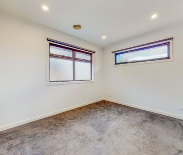 1B Cosmos Street, Glenroy - Photo 5