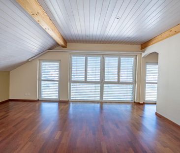 Exklusive 5.5-Zimmer-Dachwohnung mit direktem Liftzugang - Foto 2