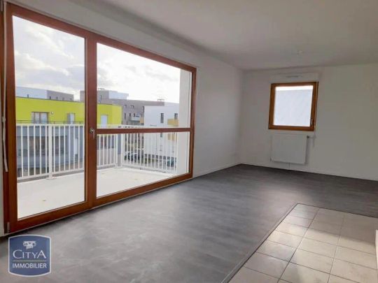 Appartement à louer 4 pièces 75.82m² - Photo 1