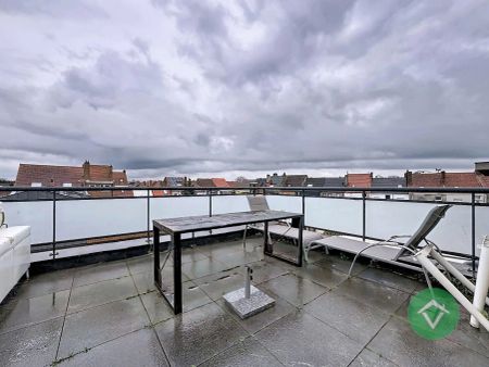 Lichtrijke Loft met 1 slaapkamer te Oostende - Photo 4