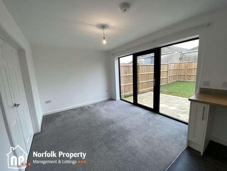 Alpington, NR14 - Photo 3