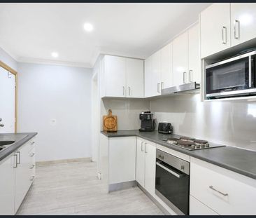 A perfect blend of modern living and convenience in a sought-after ... - Photo 6