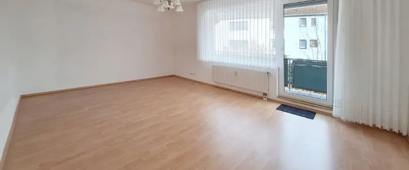 Ruhige Lage, lichtdurchflutete Räume und ein großzügiger Schnitt - Foto 1