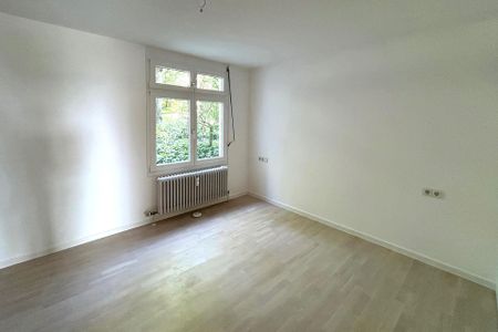 Renovierte 2,5-Zimmer-Wohnung mit Balkon - Foto 5