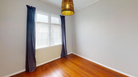 Awapuni - 2 Bedrooms - Photo 5