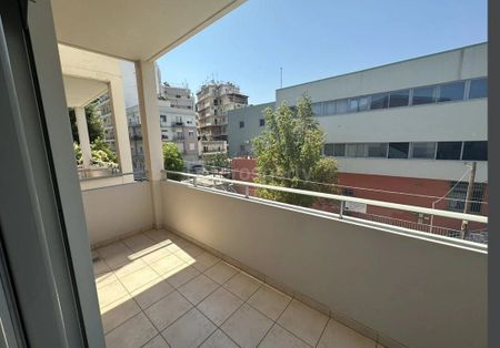 Studio/Γκαρσονιέρα για ενοικίαση Νόρμαν (Πάτρα) - Photo 2