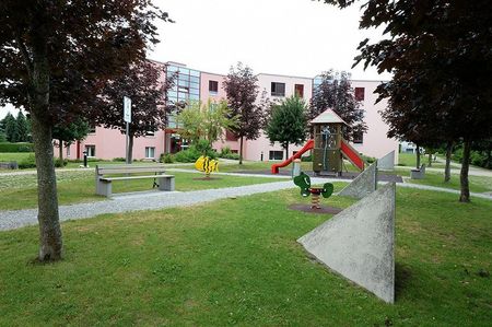 Appartement 2.5 pièces dans un quartier convivial - Photo 4