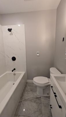 For Lease - 145 Burris Street Unit# MAIN, Hamilton, Ontario - Photo 1