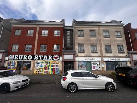 2 bedroom flat to rent - Photo 4
