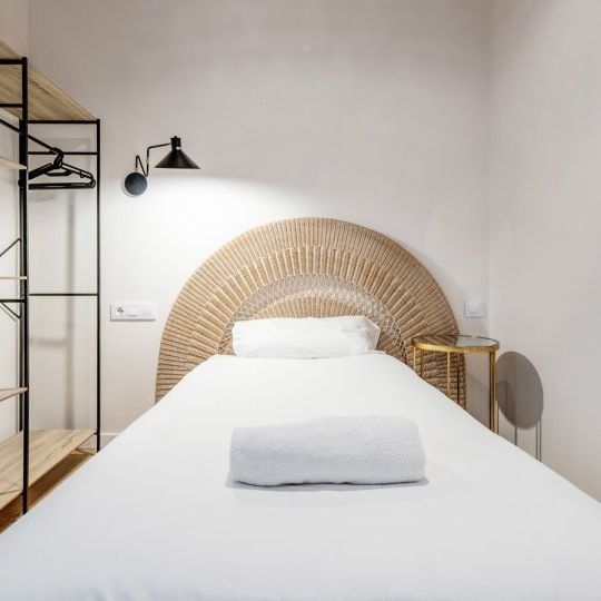 barcelona, Catalonia 08025 - Photo 1