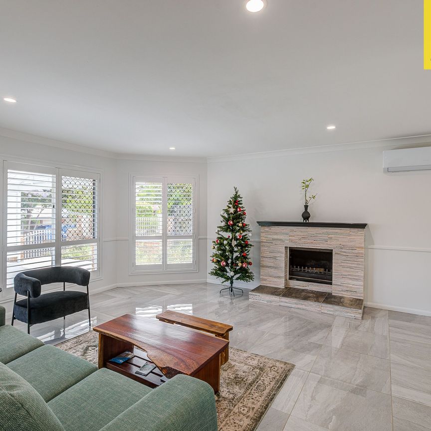 Elegance, Space & Comfort in a Prestigious Cul-de-sac Location Fully Renovated With Solar - Photo 1