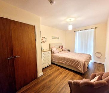 2 bedroom apartment to rent - Photo 5