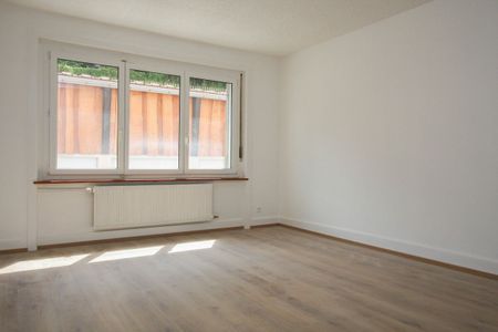 Bel appartement lumineux de 3 pièces au rez - Photo 2