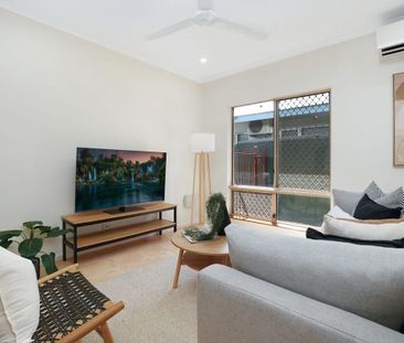 FUNCTIONAL, NEAT FAMILY HOME IN CONVENIENT LOCATION - Photo 4