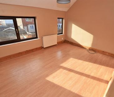 2 bedroom House To Let - Photo 4