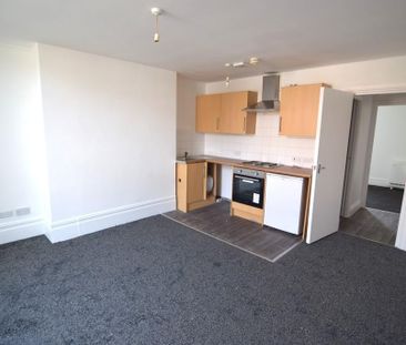 1 bedroom ground floor flat to rent - Photo 5