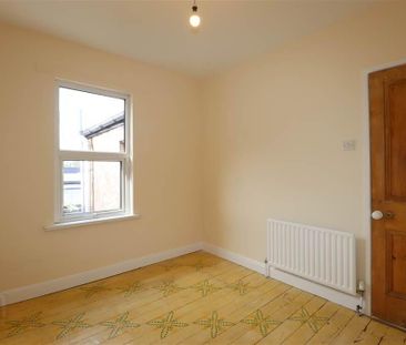 3 Cromwells Highway, Saintfield Road, Lisburn, BT27 5DH - Photo 3