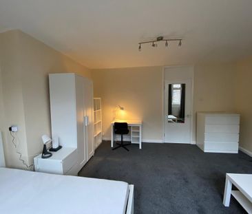 Flat share to rent - Photo 1