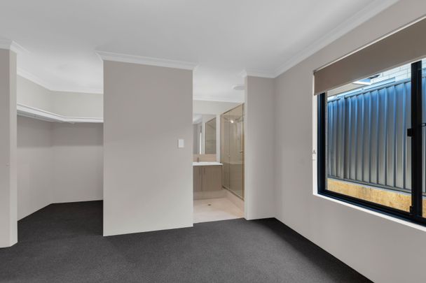 Four Bedroom Family Home in Baldivis - Photo 1