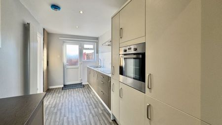 Capper Avenue, Gainsborough - Photo 5