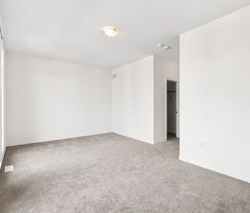 For Lease - 3203 Sixth Line Unit# Unit 1, Oakville, Ontario - Photo 6