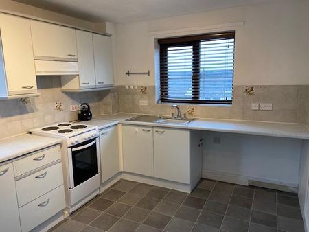 1 bedroom apartment to rent - Photo 2