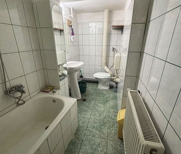 Casă de închiriat, zona Centrala| Potrivită pentru echipe de muncitori - Fotografie 5