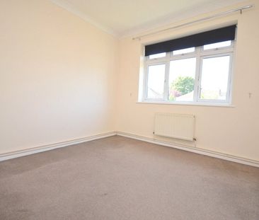 2 bedroom maisonette to rent - Photo 3
