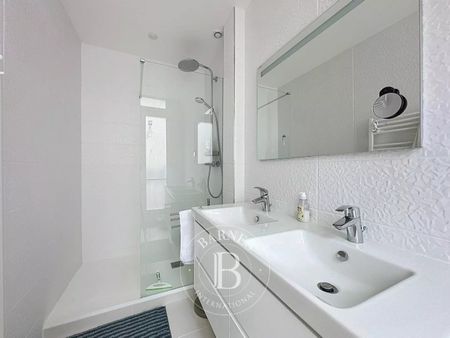 Tout savoir sur cet appartement dans le quartier Ecole Militaire, à Paris 7ème - Photo 4