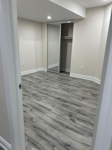 For Lease - 65 Summitgreen Crescent, Brampton, Ontario - Photo 2