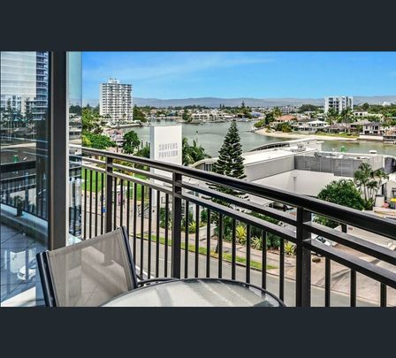 26/10-16 Alexandra Av, Mermaid Beach, Qld 4218 - Photo 1