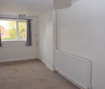 4 bedroom detached house to rent - Photo 5