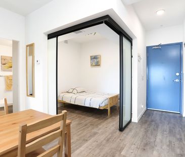 Modern 2 Bed Furnished Condo near OK College - Photo 4