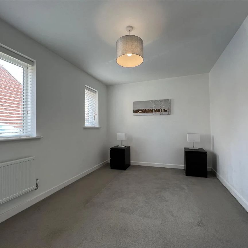 Chapman Drive, Foleshill, Coventry - Photo 1