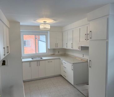 Grand 4 1/2 a louer - Photo 3