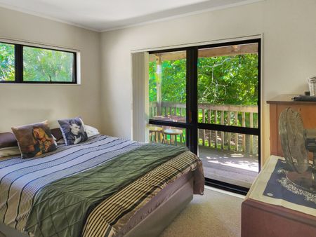 Te Kauwhata - Country Atmosphere - 2 Bedroom House with Tranquil View - Photo 3