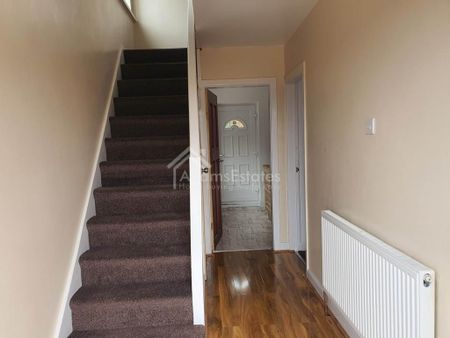 3 bedroom semi-detached house to rent - Photo 5