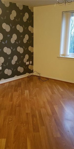 Summerton Road, Oldbury, West Midlands, B69 - Photo 1