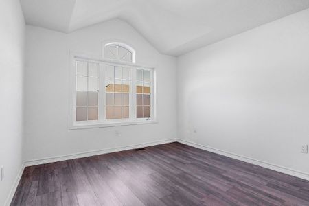 For Lease - 9 Copeman Avenue, Brantford, Ontario - Photo 2