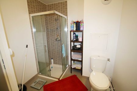 Location Appartement 2 pièces 40m² - Photo 4