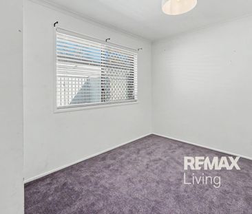 Newly Renovated Family Home with Space to Enjoy! - Photo 3