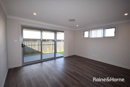 6B Halloran Street, Vincentia, NSW 2540 - Photo 2