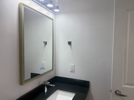 For Lease - 2649 Apricot Lane, Pickering, Ontario - Photo 5