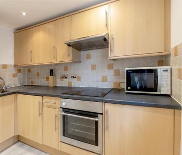 Studio to rent - Photo 3