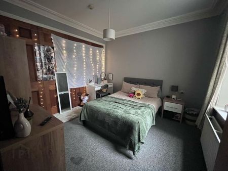 STUDENT ACCOMMODATION, 28 Northland Road, Derry/Londonderry, BT48 7NA - Photo 2