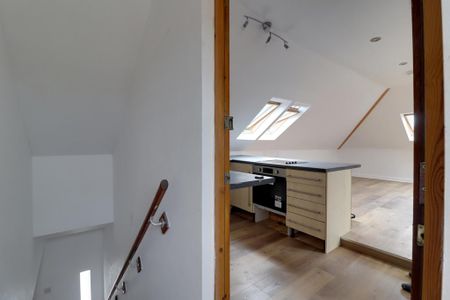 Studio to rent - Photo 2