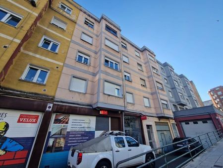 Alquiler de piso en Calle del Monte - Photo 5