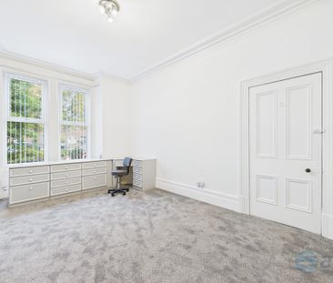 Long Lane, Garston, L19, L4, Chiltern - Photo 3