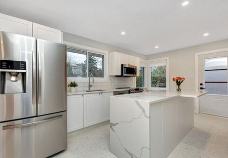 For Lease - 1598 BOTSFORD Street, Alta Vista and Area, Ontario - Photo 3