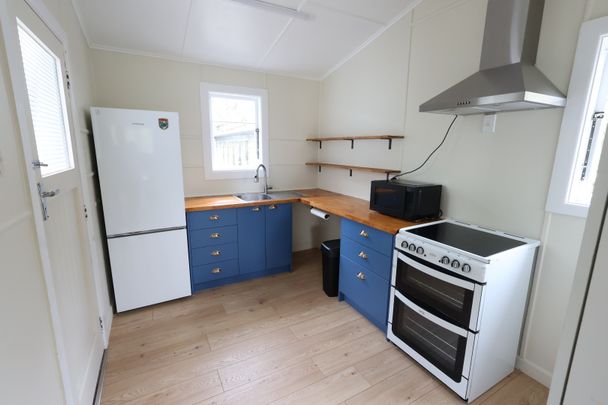 Charming Two-Bedroom Cottage for Rent in Mangapapa - Photo 1